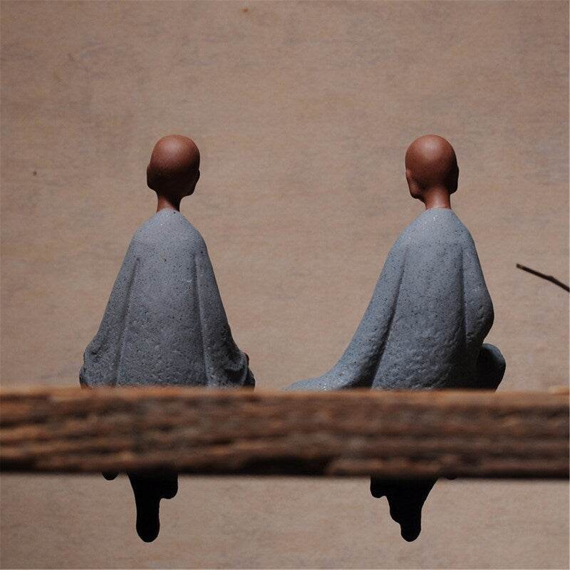 Purple Sand Mdeitation Statues - Tibetan Buddhist statue, detailed view