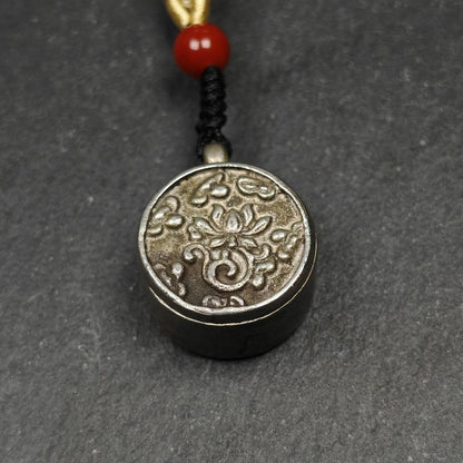 Gau Ghau Shrine, Altar Amulet Pendant