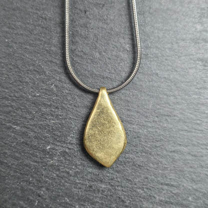 Buddhist Amulet Necklace - Tibetan Buddhist bead necklace, view 7