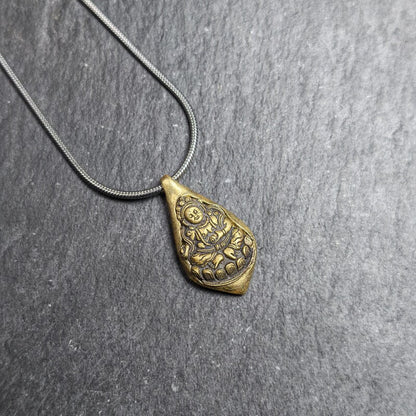 Buddhist Amulet Necklace | Yellow Jambhala Protection Necklace Gandhanra-ART