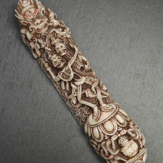 Leg Bone Carved Citipati Statue,Shmashana Adhipati Kapala Amulet Badge,Gandhanara Old Tibetan Buddhism,20th,160mm × 36mm