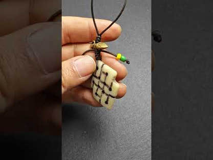 Bùa hộ mệnh nút thắt may mắn bằng xương yak chạm khắc thủ công / Mặt dây chuyền nút thắt vô tận