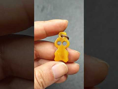 Skull Pendant - Yak Bone Carved Tibetan Amulet - 30×16mm
