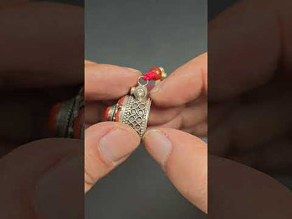 Đền Gau Ghau San hô và Bạc