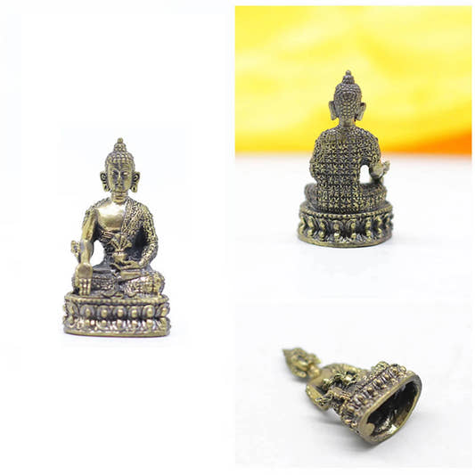 Bhaisajya-Buddha of Medicine - Buddha statue, front view