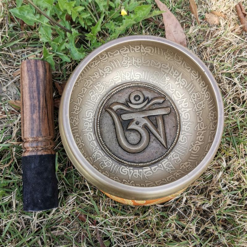 Gandhanra Classical Tibetan Singing Bowl with OM Mantra Symbol,Handmade in Nepal