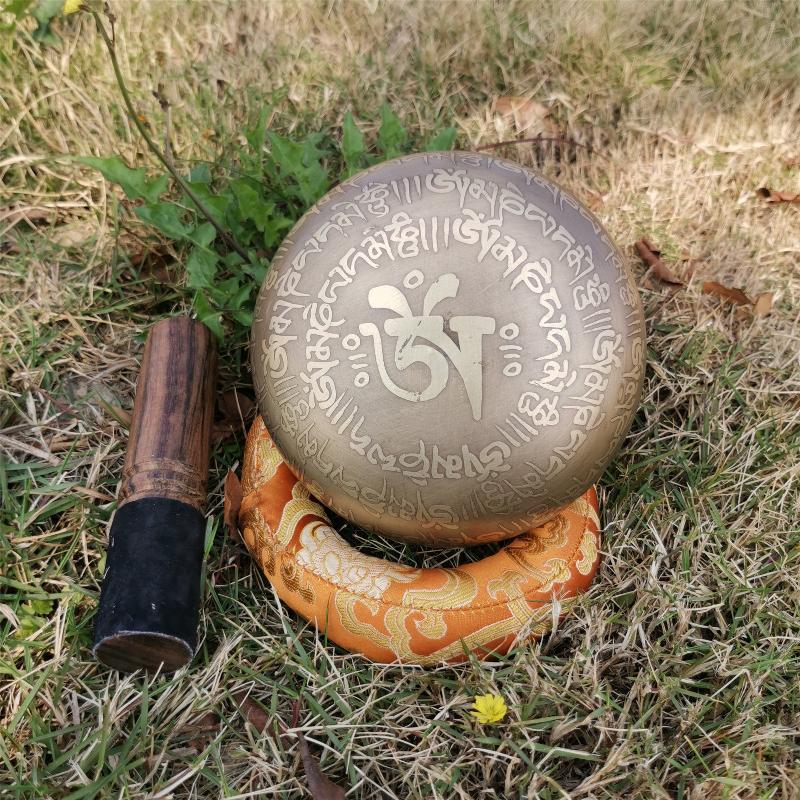 Gandhanra Classical Tibetan Singing Bowl with OM Mantra Symbol,Handmade in Nepal