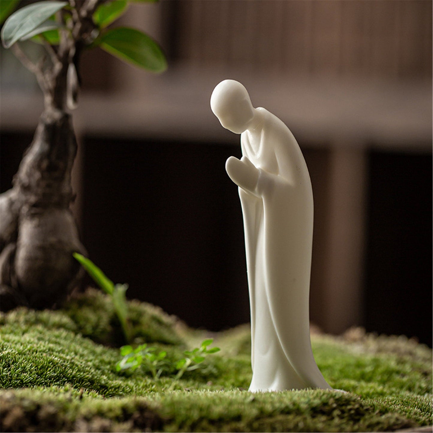 White Porcelain Buddha Statue