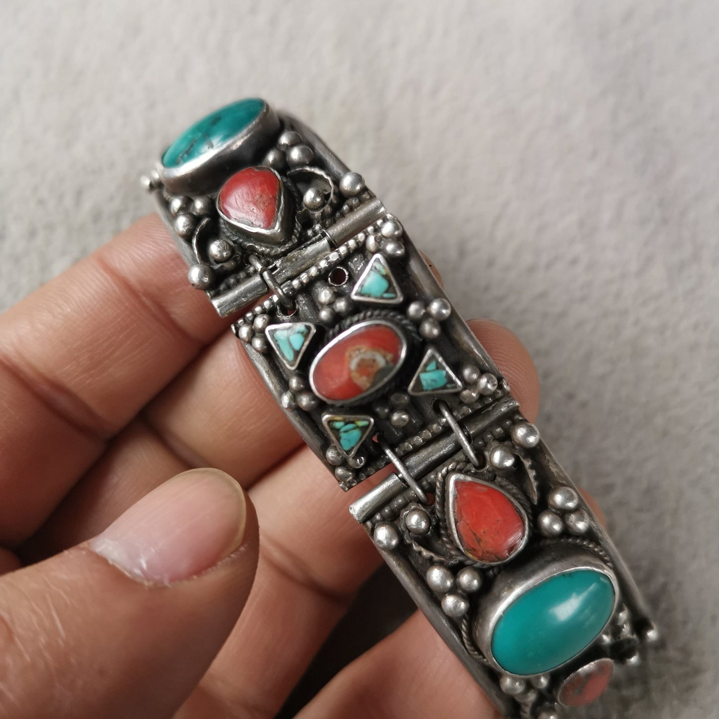 Gandhanra Handmade Antique Silver Bracelet inlaid with Turquoise and Red Coral,Collected from Tibet
