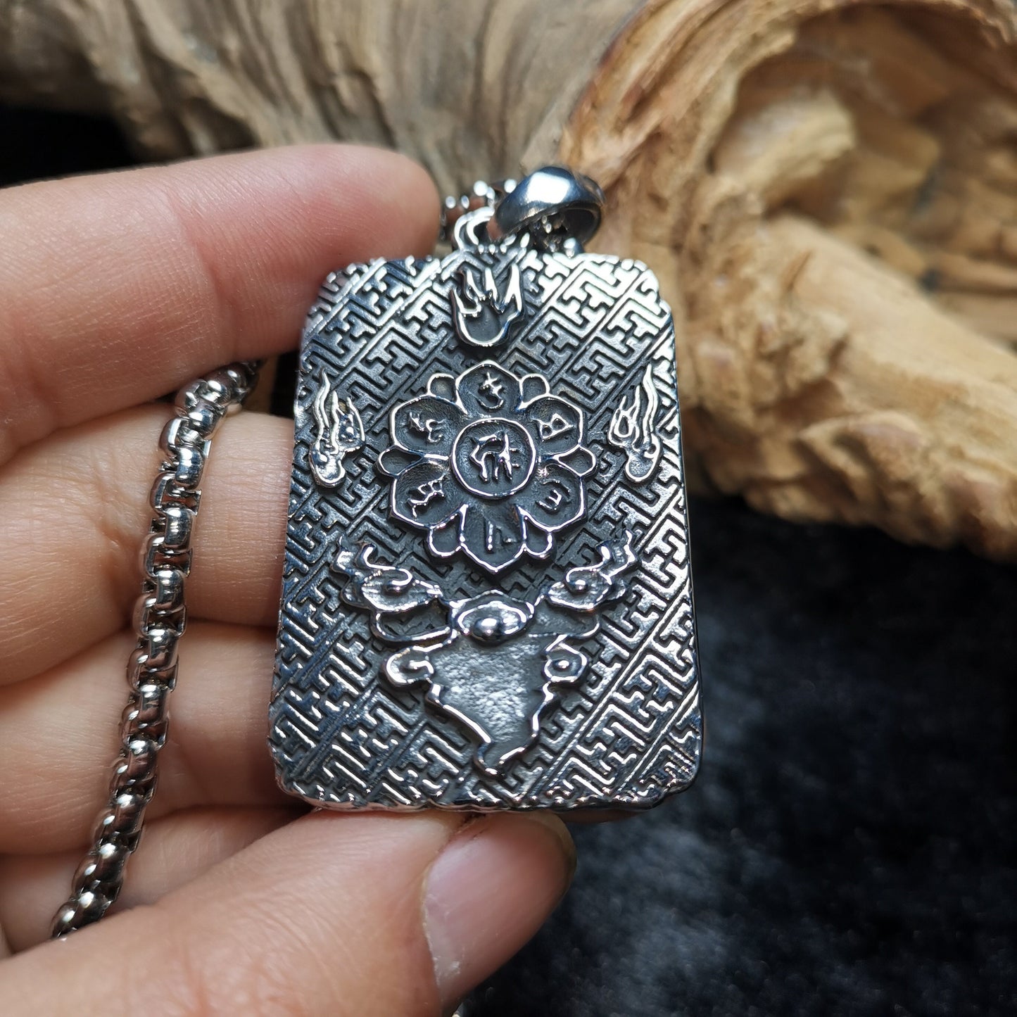 Gandhanra Handmade Titanium Steel Amulet Tag Necklace,Chenrezig,Padmapani,Avalokitesvara, Tibetan Buddhist Jewelry