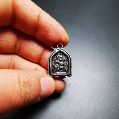 Gandhanra Antique Tibetan Buddhist Amulet, Vajrapani,the Protector and Guide of Gautama Buddha,Made of Thokcha,inlaid with Sliver