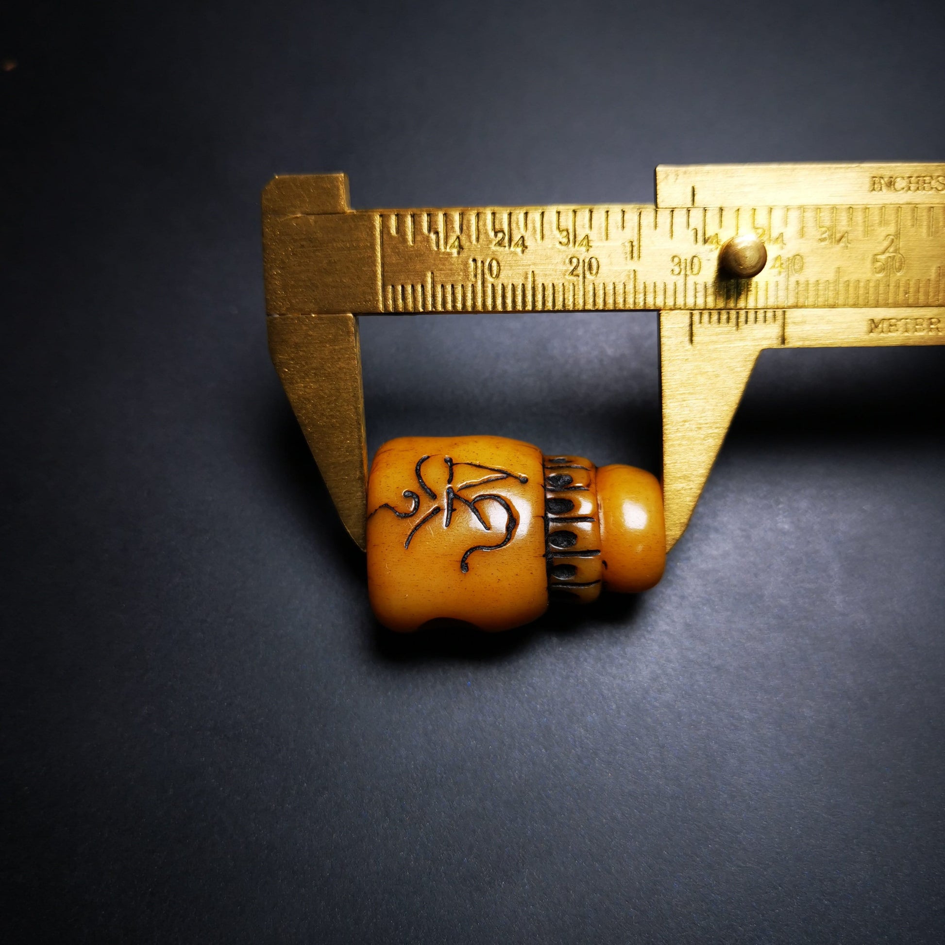 Gandhara Tibetan Yak Bone Carved Guru Bead, T-drilled 3-Hole Prayer Bead,Mala Bead, OM Symbol, Connector Bead for Buddhist Bead Gandhanra-ART