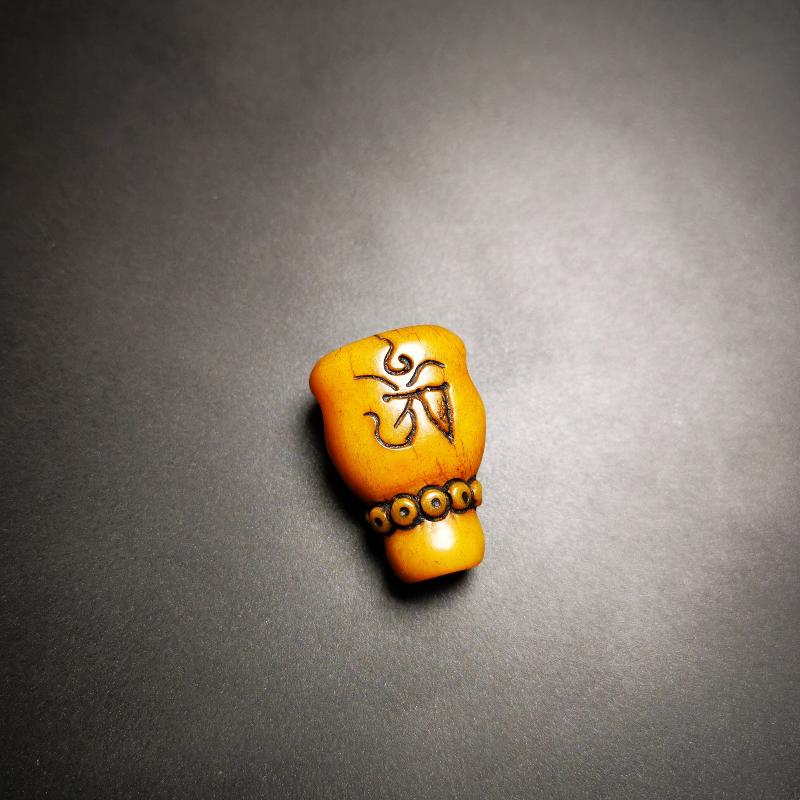 Gandhara Tibetan Yak Bone Carved Guru Bead, T-drilled 3-Hole Prayer Bead,Mala Bead, OM Symbol, Connector Bead for Buddhist Bead Gandhanra-ART