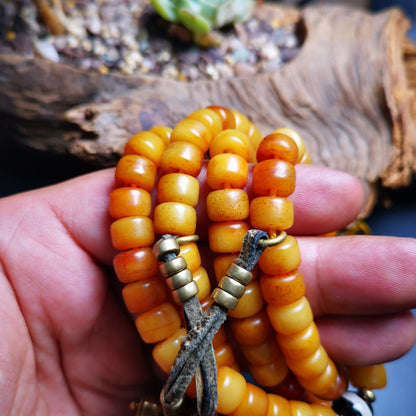 Hand-carved Tibetan Yak Bone Mala Beads Necklace,with Copper Bead Counter,108 Beads for Meditation and Prayer