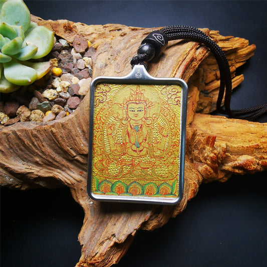 Gandhanra Handpainted Locket Thangka Amulet,Chenrezig,Avalokitesvara,Padmapani,Packed in Gau Shrine Box