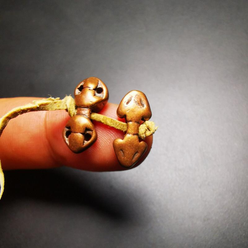 Gandhanra Antique Tibetan Amulet,Mini Vajra Bead Pendant for Mala Prayer Beads,Trantic Buddhism Dharma,Made of Red Copper