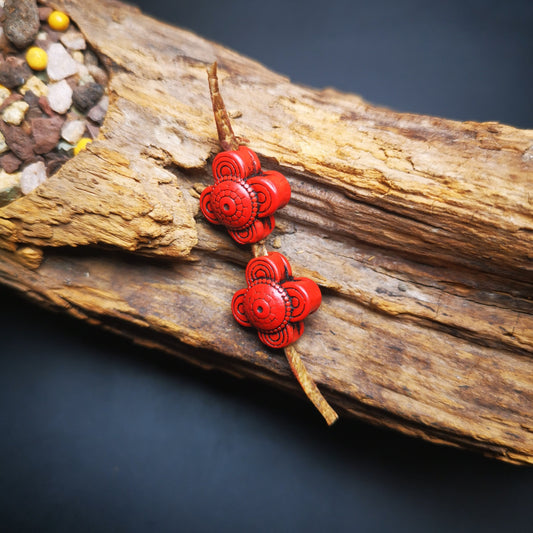 Gandhanra Handmade Antique Tibetan Amulet,Mini Flower Bead Pendant for Mala,Made of Cinnabar