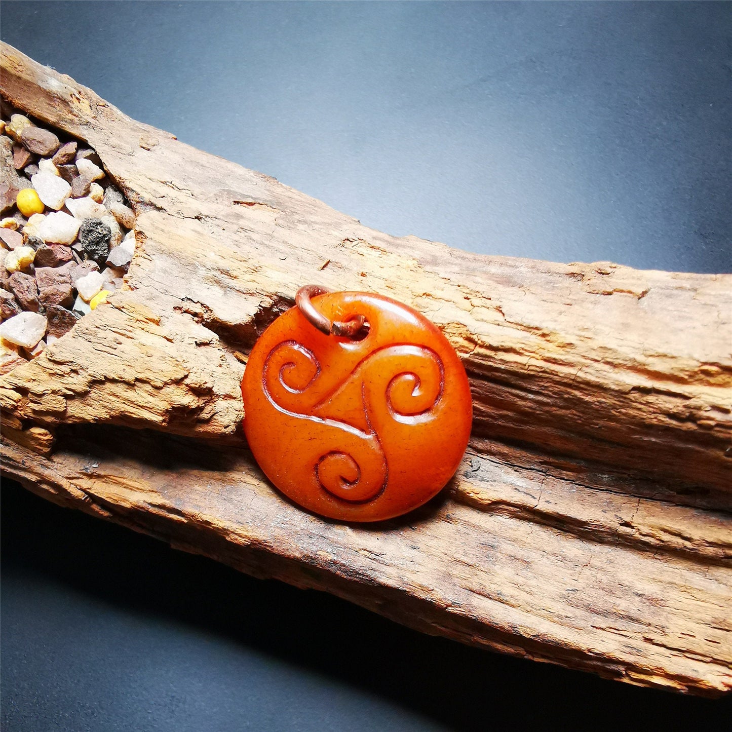 Gandhanra Handmade Yak Bone Amulet Triple Spiral Pendant,Celtic Triskelion Triple Spiral Amulet | Trinity Eternity Life Energy Symbol