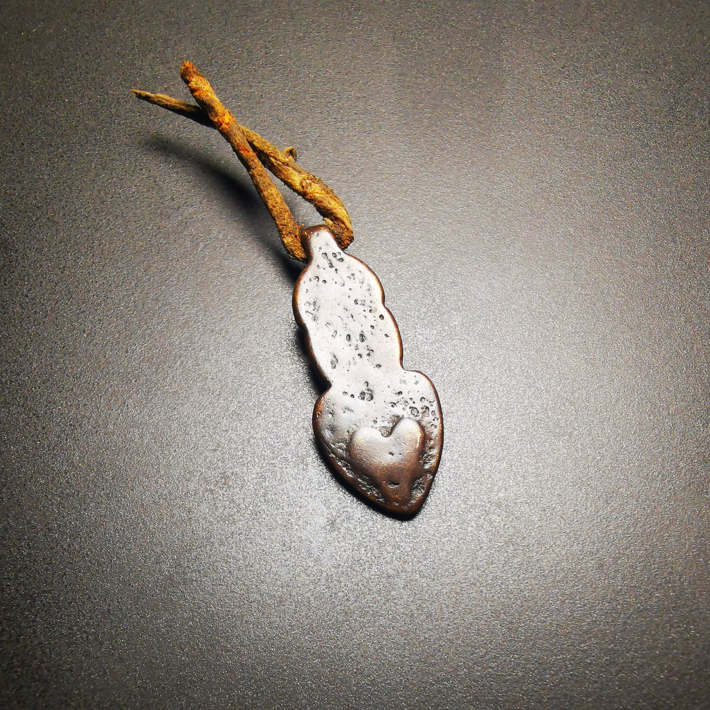 Gandhanra Handmade Buddhist Mala Counter Clip,Skull S¨©tavana Pendant for Prayer Beads,Amulet