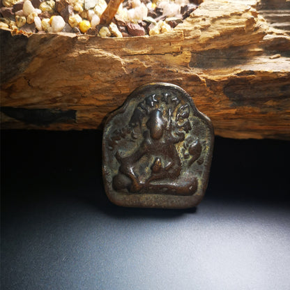 Gandhanra AcientTibetan Buddhist Amulet Badge,Green Tara,Made of Thokcha,over 100 Years Old