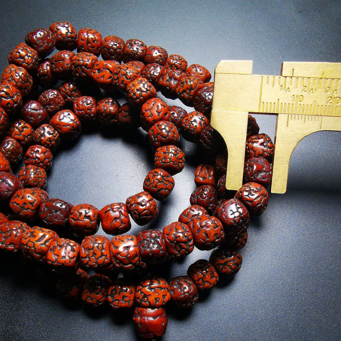 Gandhanra Old Tibetan Mala Beads Necklace, Square Rudraksha Bodhi Seed Prayer Beads Bracelet for Meditation