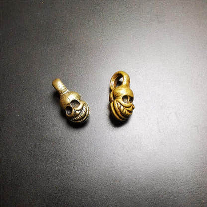 Skull Sitavana Shape Bead Counter Clip - Tibetan Buddhist art, close-up detail