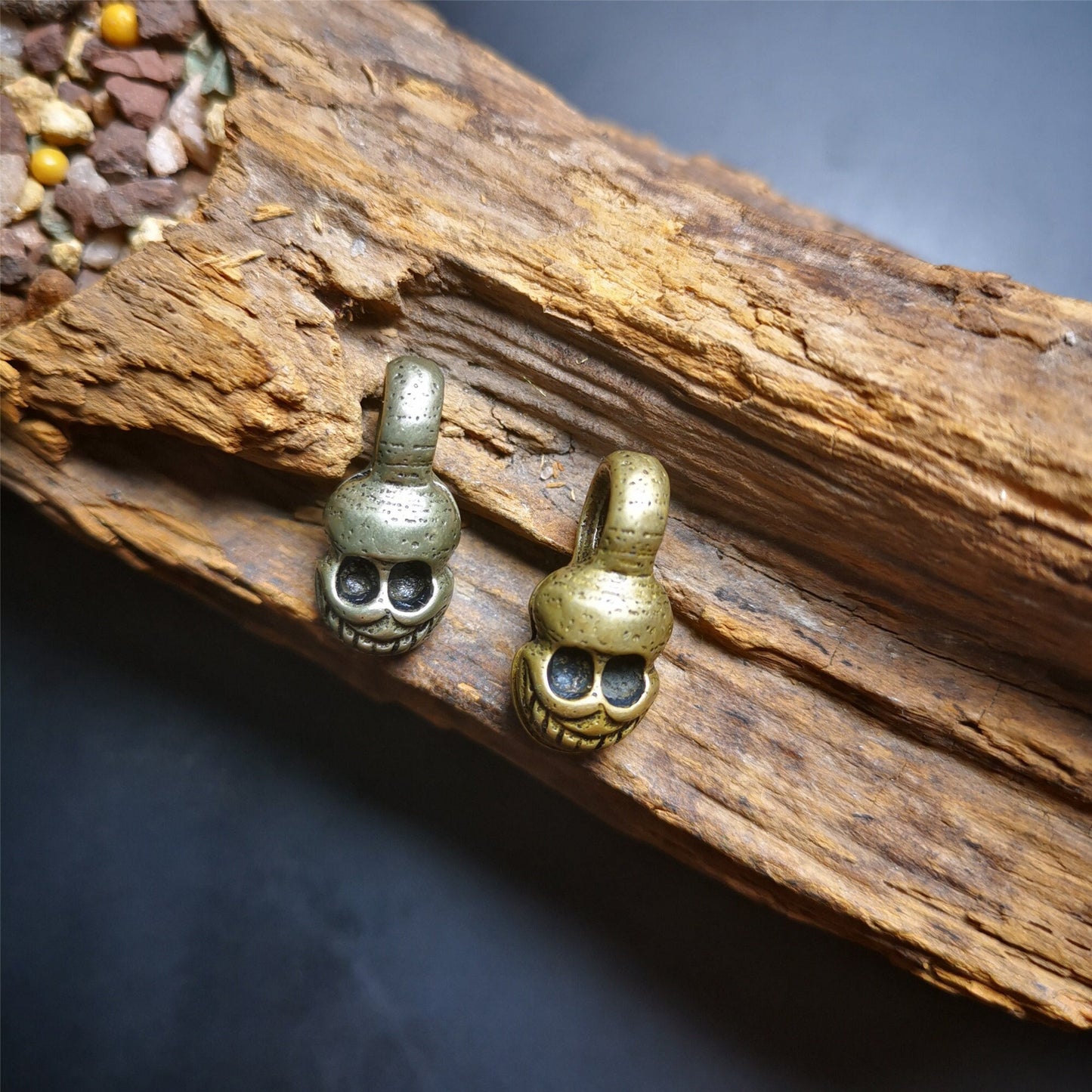 Gandhanra Handmade Skull Sitavana Shape Bead Counter Clip for Prayer Beads, Mala Bead Accessories,Made of Copper
