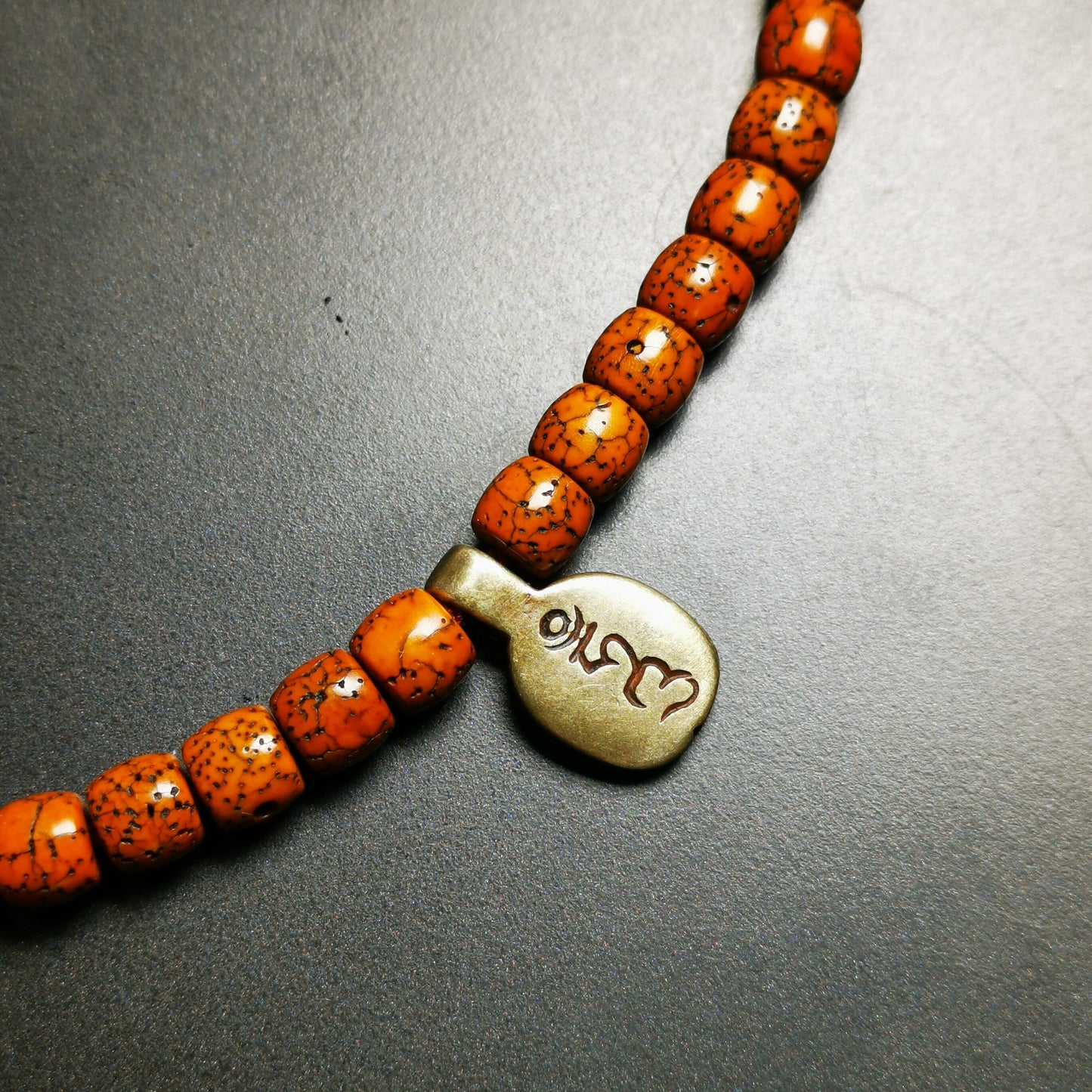 Gandhanra Handmade Tibetan Buddhist Mala Counter Clip for Prayer Beads,OM Bead Accessories