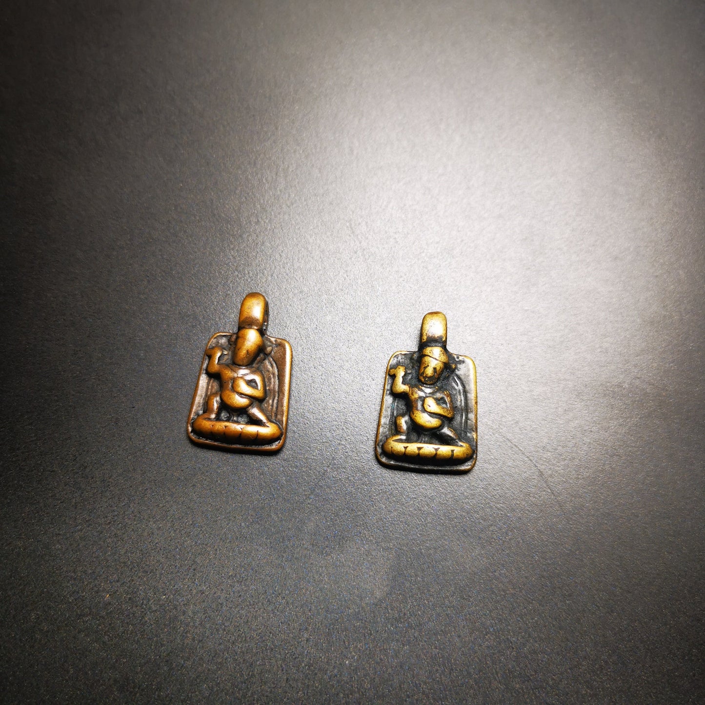 Gandhanra Handmade Vajrapani Tibetan Mala Counter, Mala Pendant,Mantra Dot Prayer Beads Accessories,Made of Brass