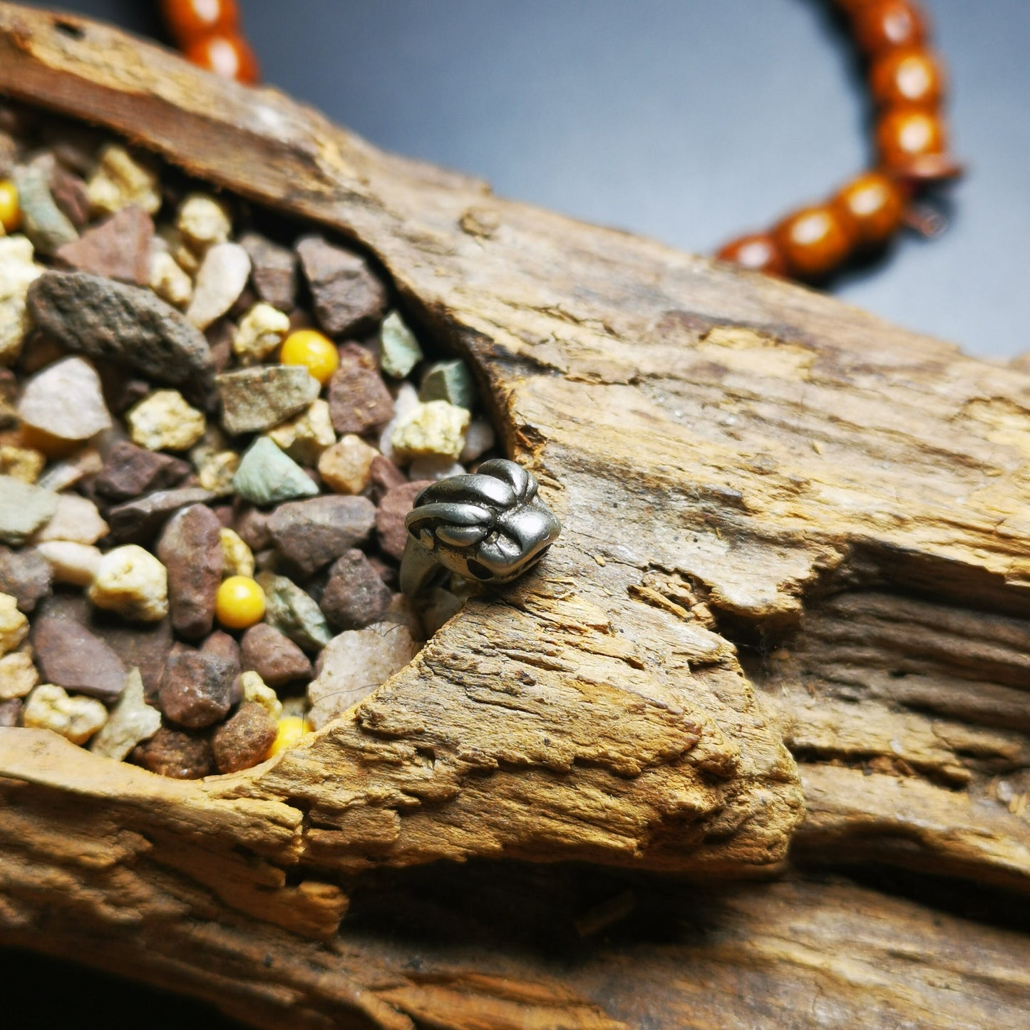 Gandhanra Handmade Dragon Mala Counter Pendant,OM Bead Amulet, Prayer Beads Accessories,Made of Cold Iron