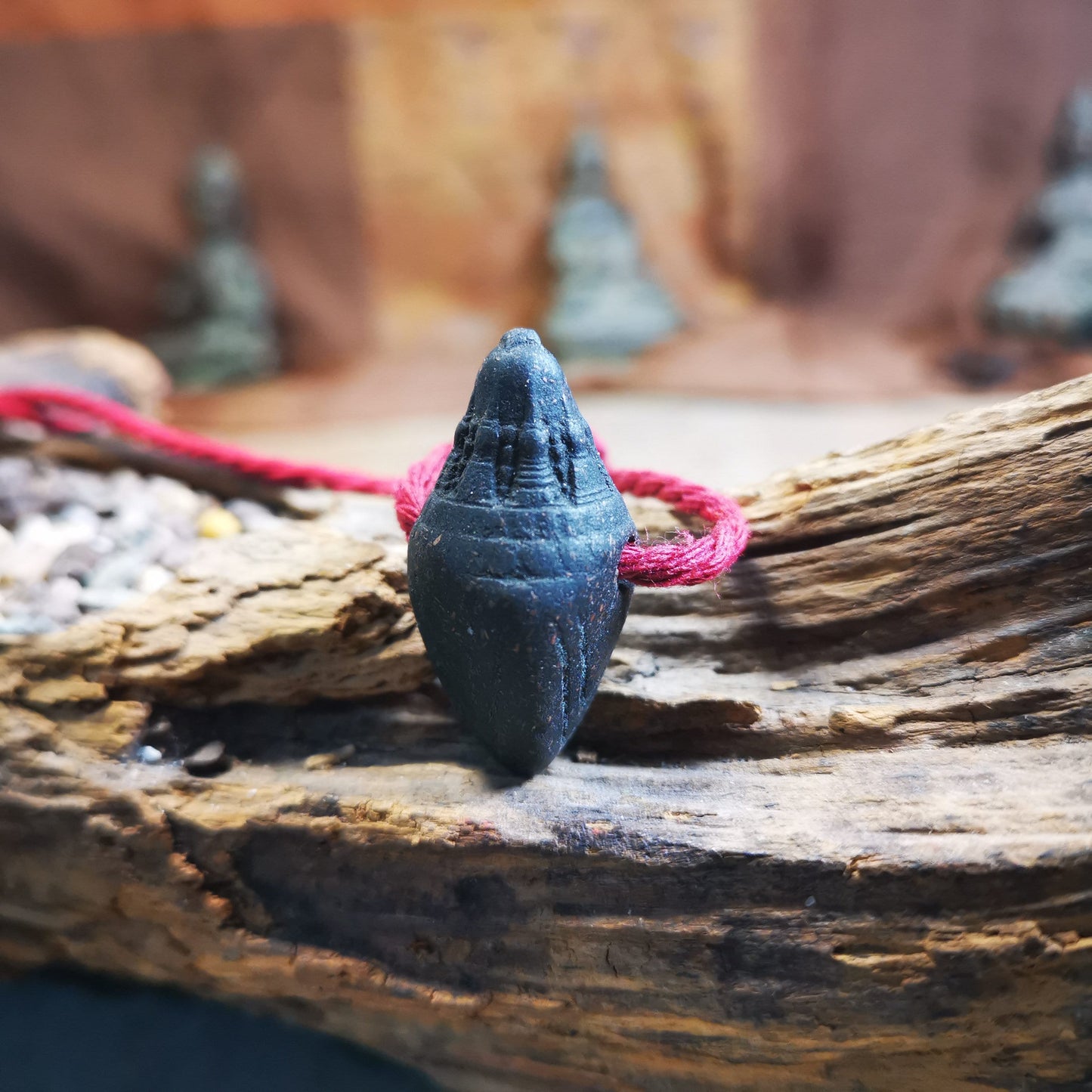Gandhanra Old Tibetan Niang La Tsa Tsa Statue Amulet, Made of Tibetan Herbal,Small Stupa,Pagoda Pendant,50 Years Old